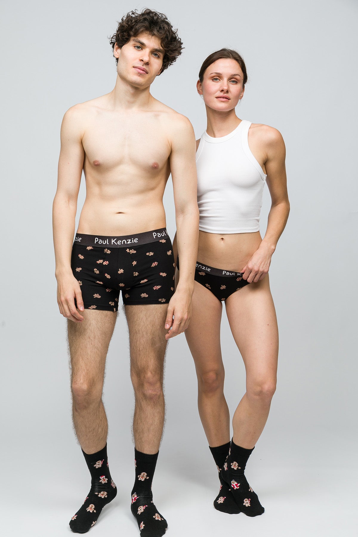 Paul Kenzie-Ginger Bells Christmas Couple-1-Milagron.com