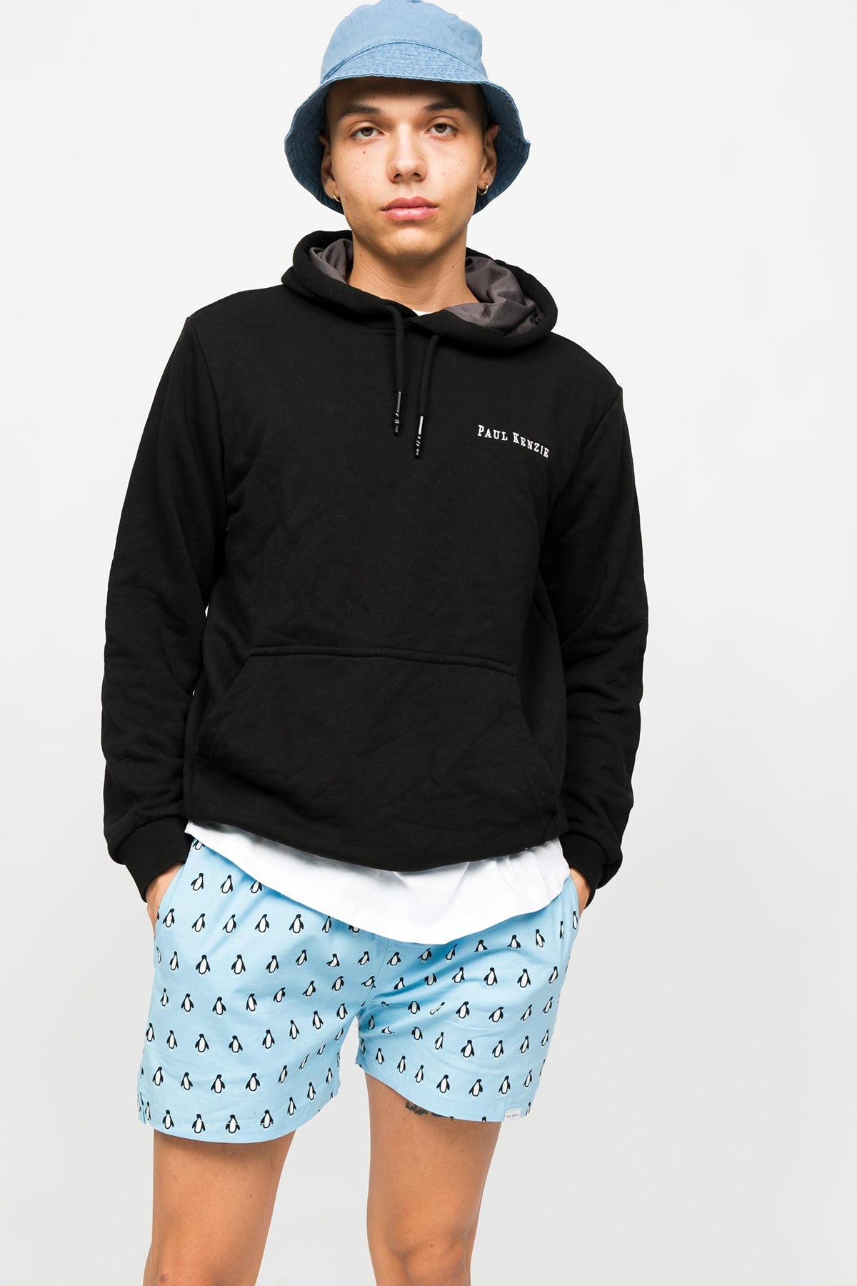 Paul Kenzie-SORUNLU - Desenli Erkek Ev Şort – Chill Space Collection – Cool Like Penguin-Ev Şort-3-Milagron.com