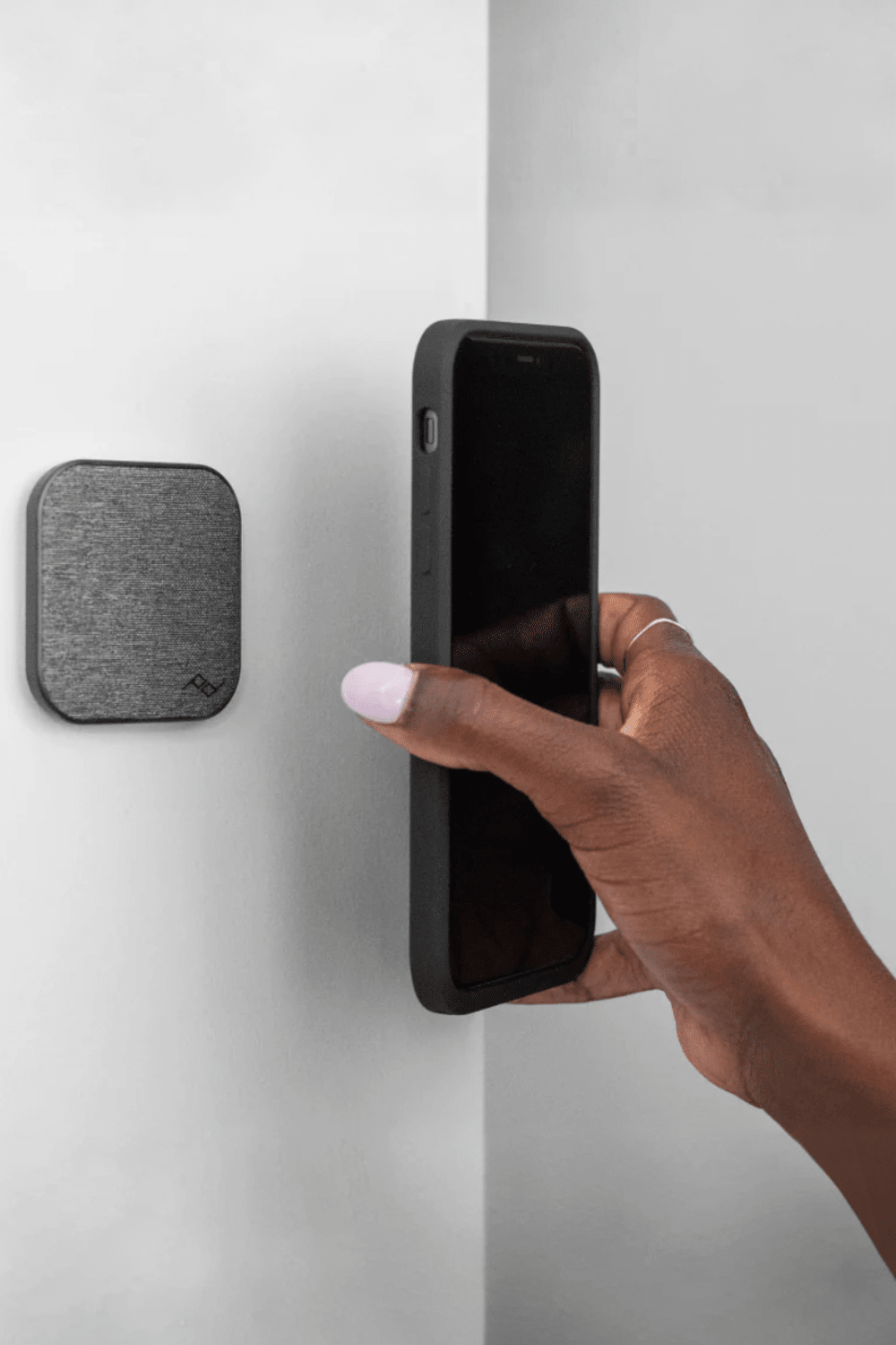 Peakdesign-Wall Mount charcoal / M-WM-AA-CH-1-Telefon Tutucu-3-Milagron.com