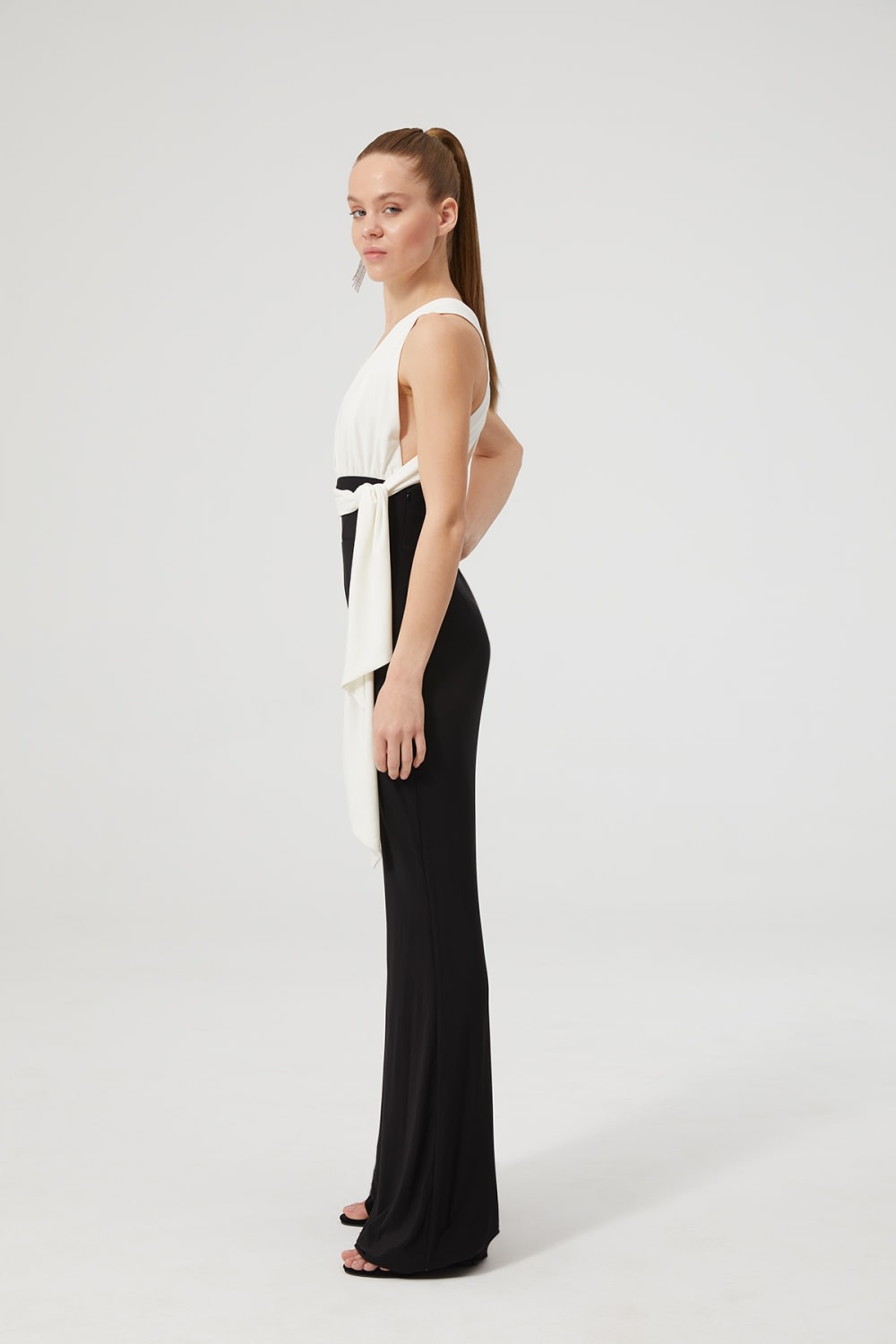 Pelia-Convertible Jumpsuit-Tulum-3-Milagron.com