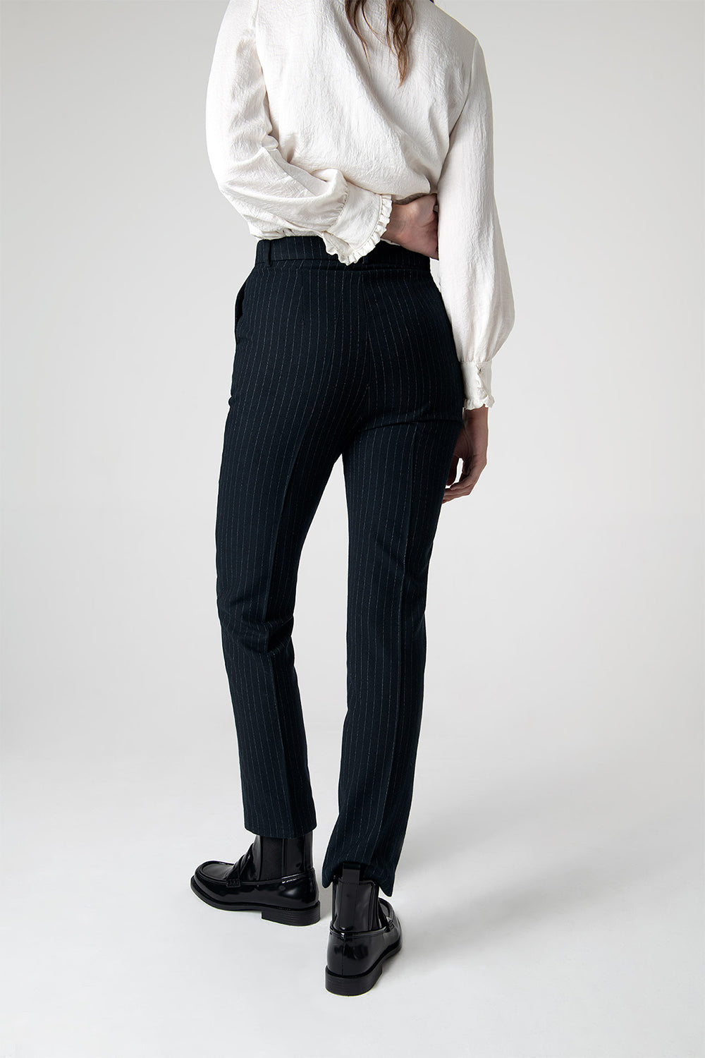 Peploum-Mary Lacy Slim Fit Trousers-Pantolon-4-Milagron.com