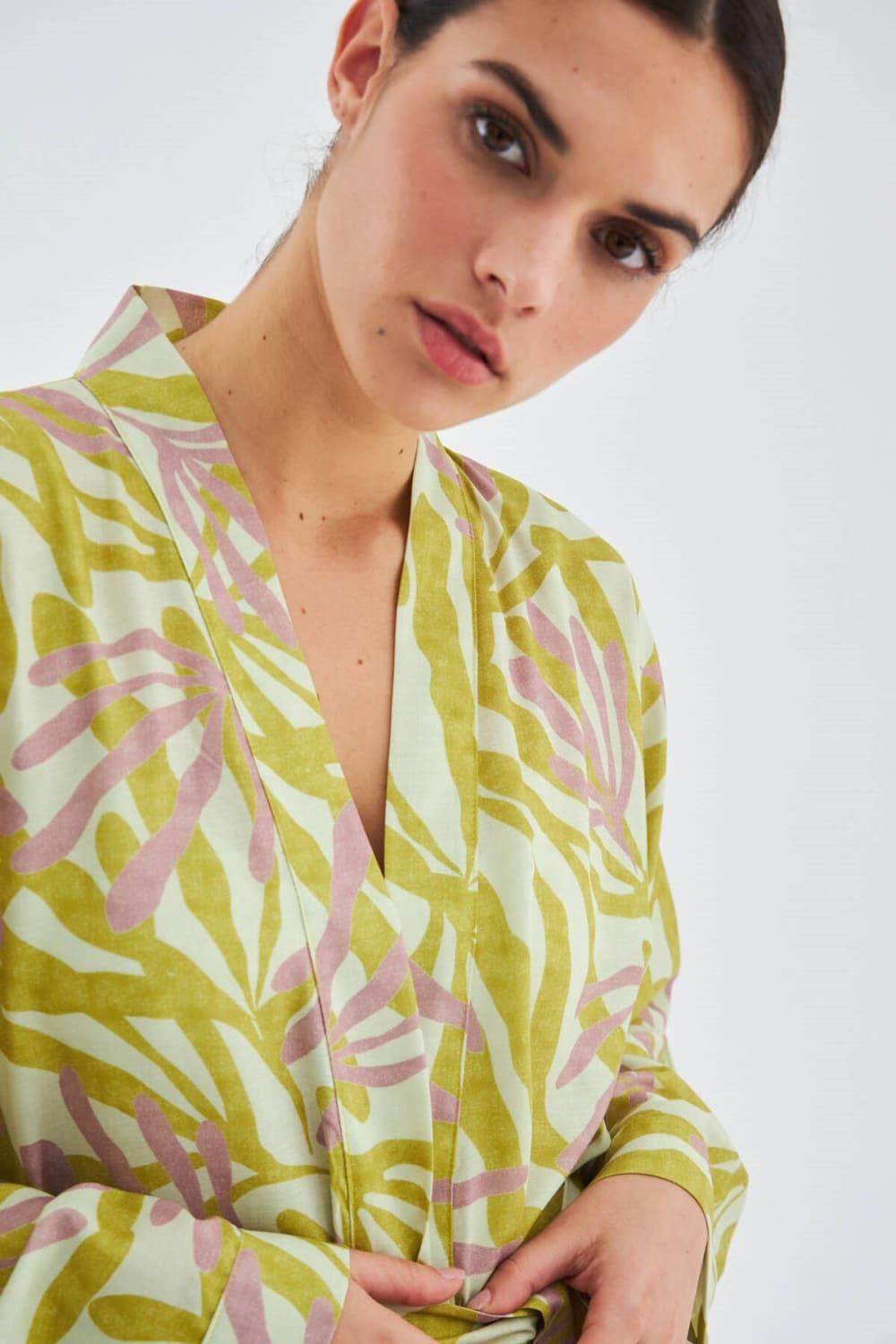 Peraluna-Akira Desenli 120 Cm Mat Dokulu Yazlık Kadın Kimono-Kimono-2-Milagron.com