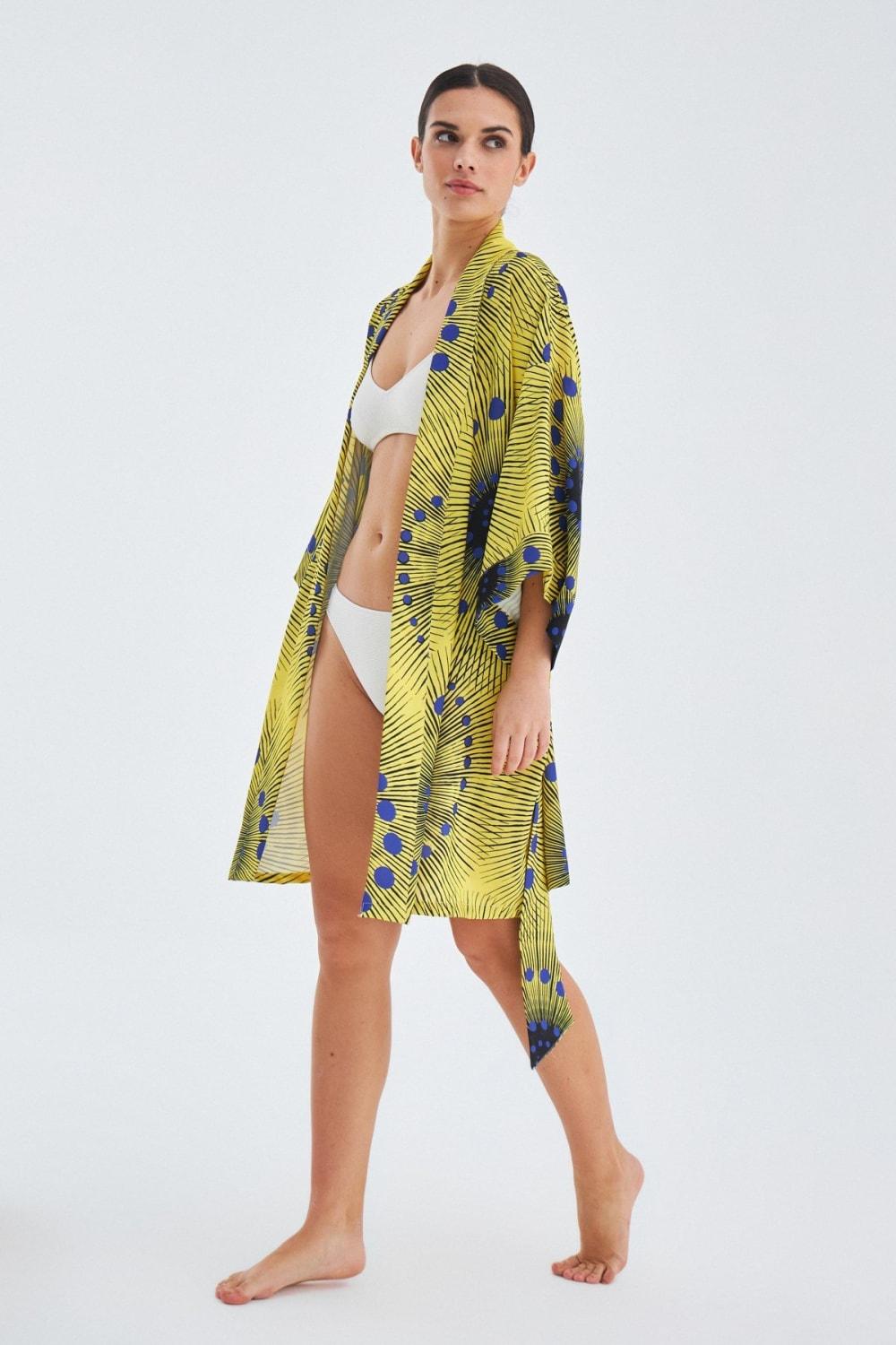 Peraluna-Aura Geometrik Desenli Diz Hizası Saten Kadın Kimono-Kimono-4-Milagron.com