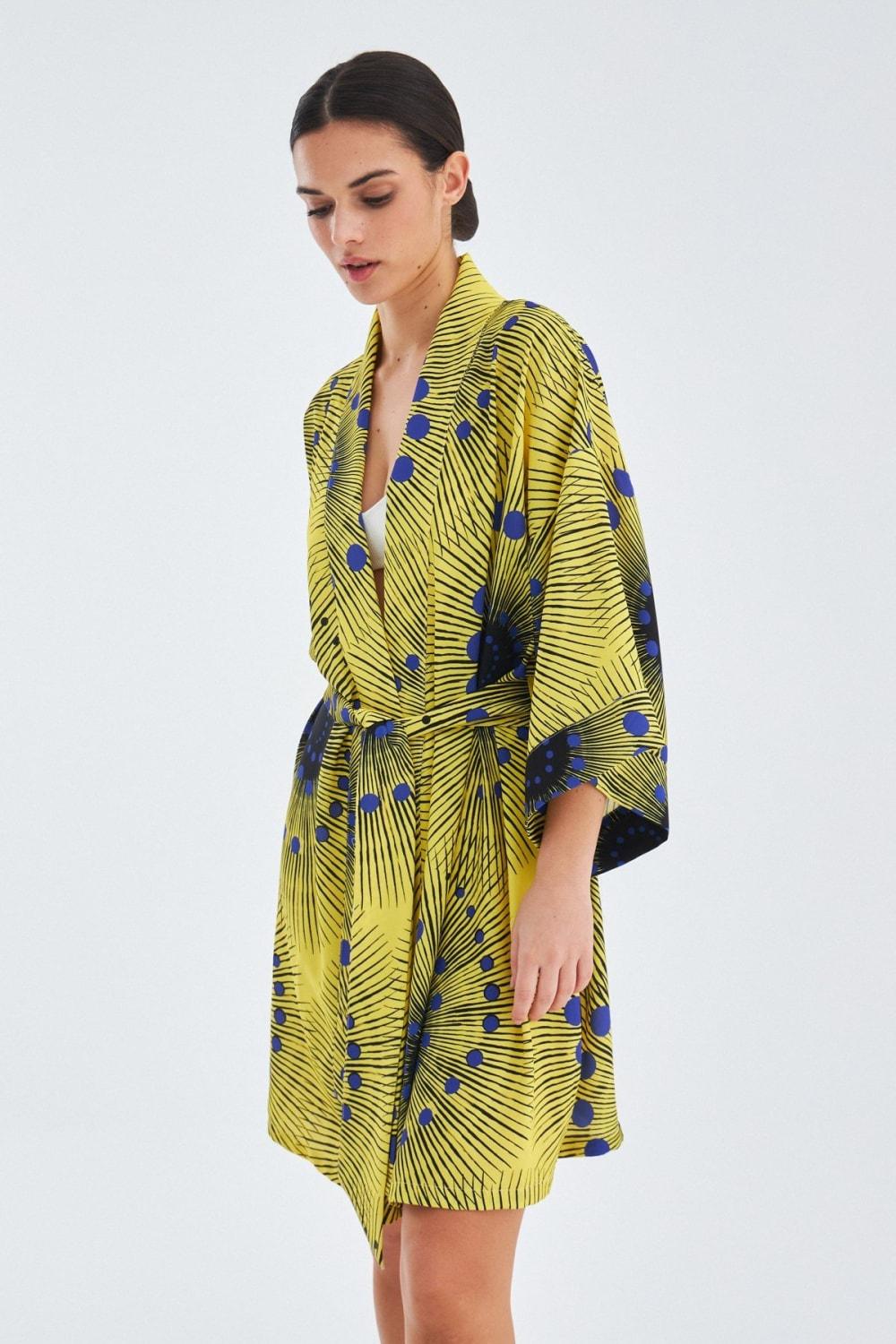 Peraluna-Aura Geometrik Desenli Diz Hizası Saten Kadın Kimono-Kimono-7-Milagron.com