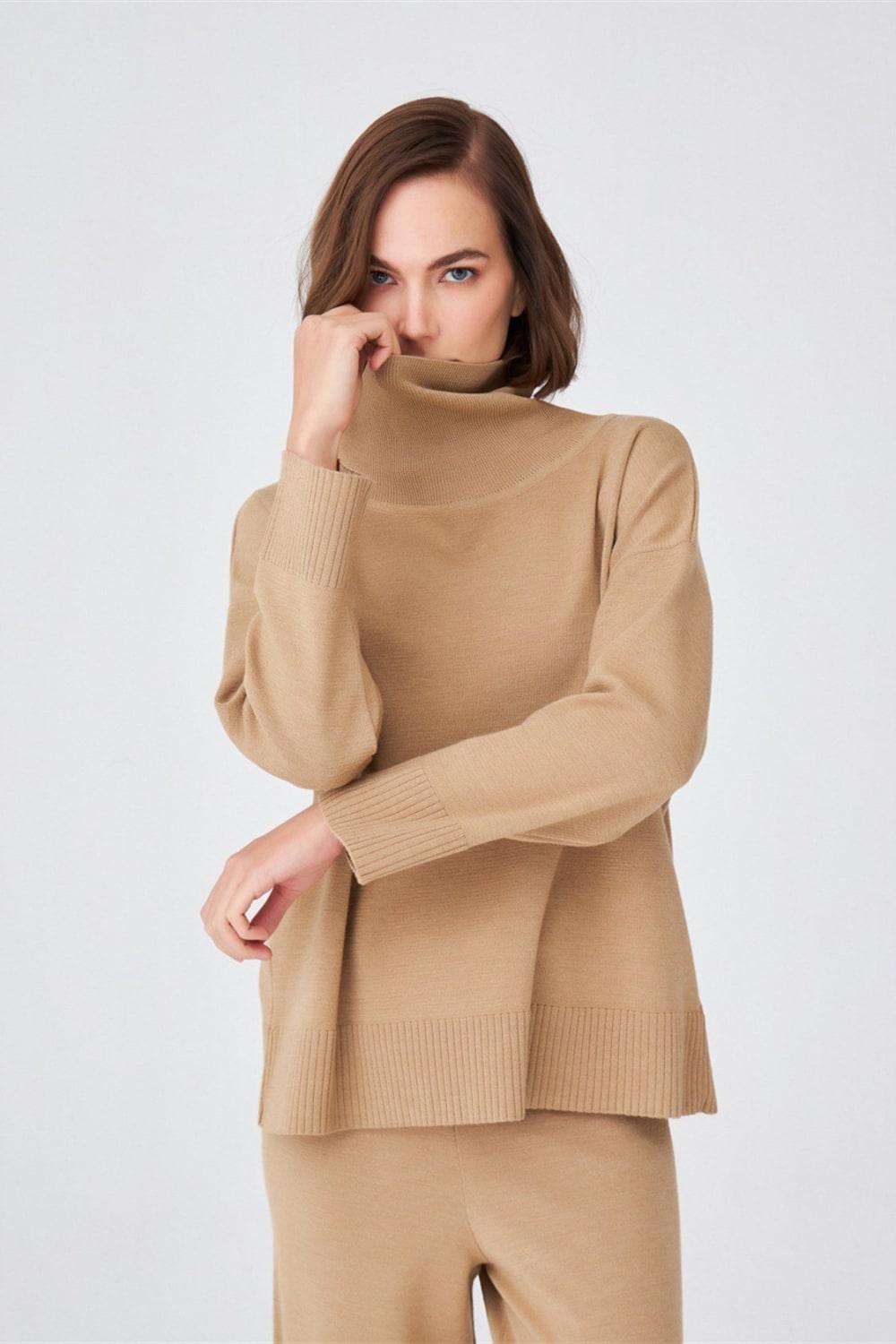 Peraluna-Balıkçı Yaka Boğazlı Bol Kesim Kadın Triko Kazak-Kazak & Triko-2-Milagron.com