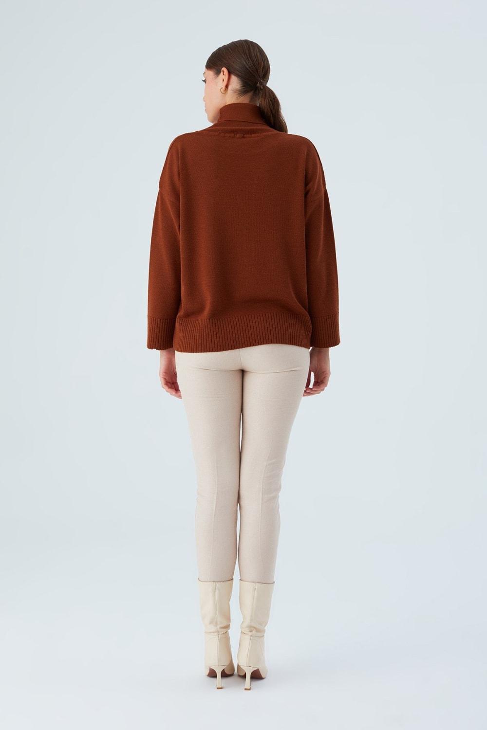 Peraluna-Balıkçı Yaka Boğazlı Bol Kesim Kadın Triko Kazak-Kazak & Triko-42-Milagron.com