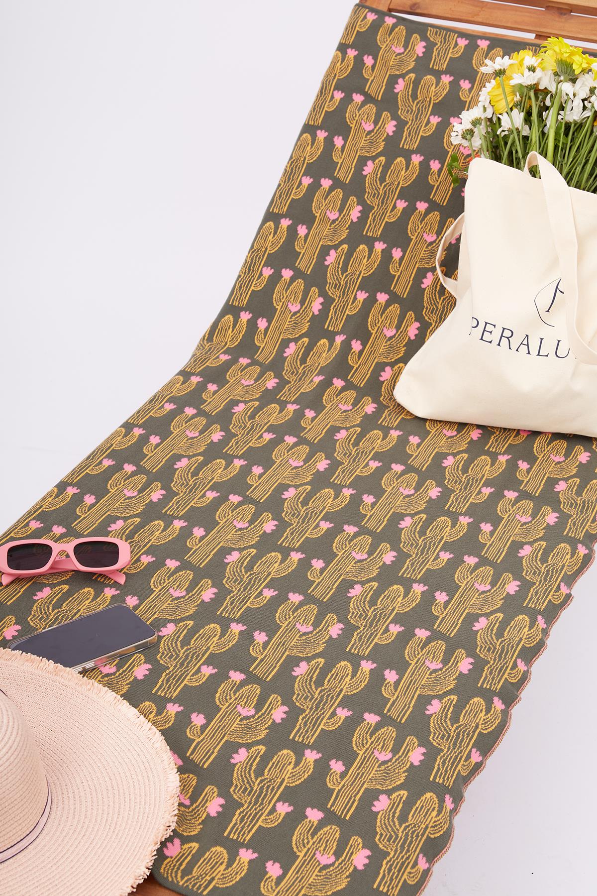 Peraluna Cactus Candy Beach Towel Jakarlı Pamuklu Plaj Örtüsü - Yeşil/Multi