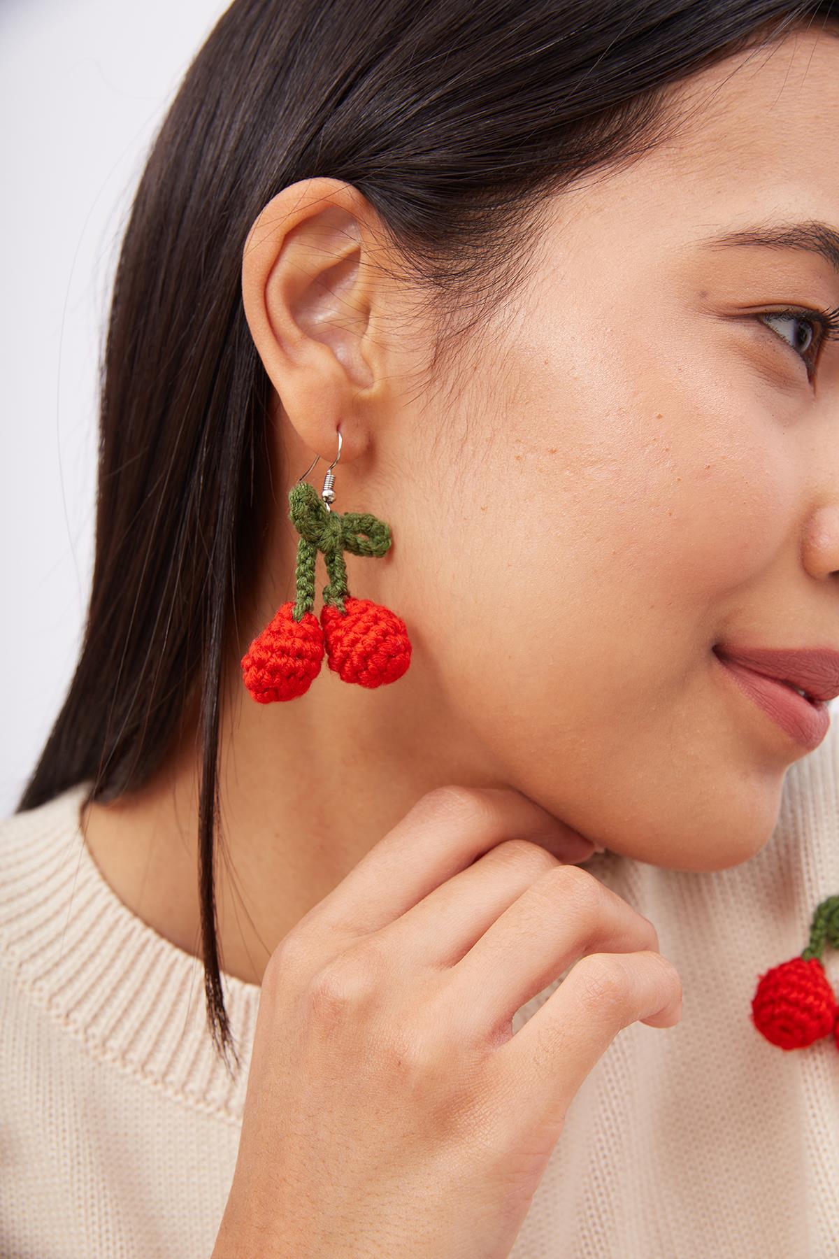 Peraluna-Cherry Earrings El Yapımı Kiraz Küpe Kırmızı-Küpe-5-Milagron.com