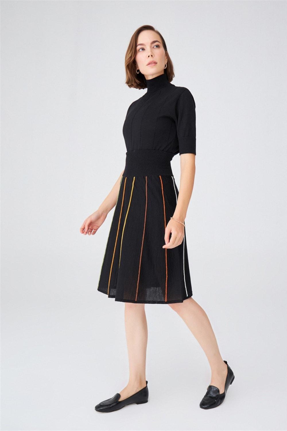 Peraluna-Çizgili Yüksek Bel Bol Kesim Diz Altı Kadın Triko Etek-Etek-12-Milagron.com