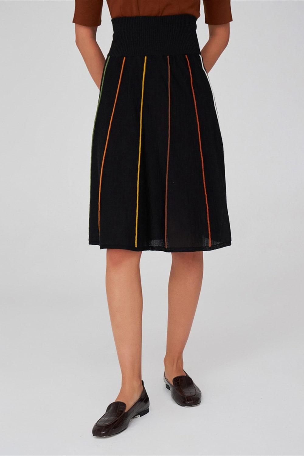 Peraluna-Çizgili Yüksek Bel Bol Kesim Diz Altı Kadın Triko Etek-Etek-13-Milagron.com