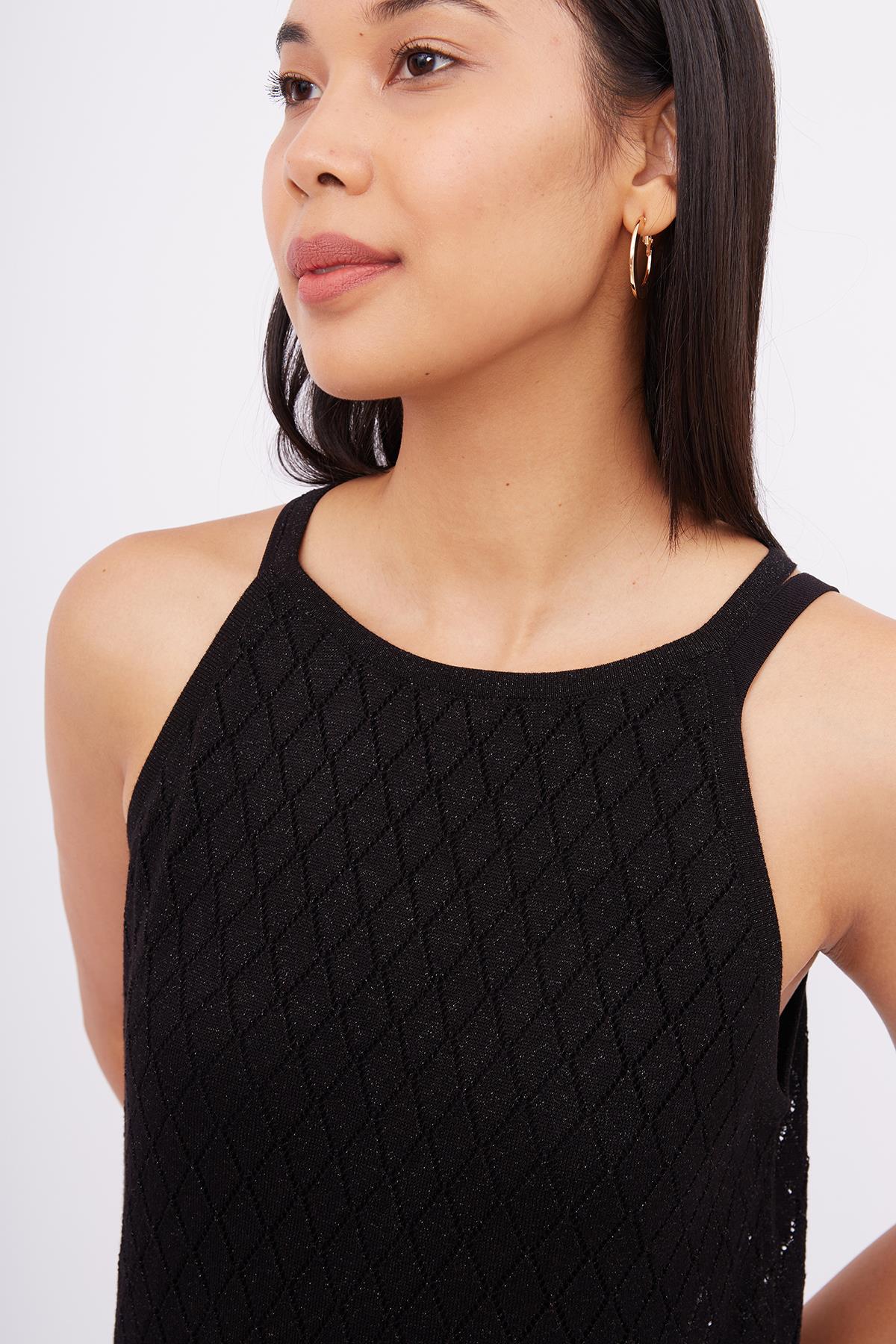 Peraluna-Evelien Dress Ajur Örgü Dar Kesim Halter Yaka Arkası Bağcıklı Uzun Kadın Triko Elbise-Elbise-3-Milagron.com