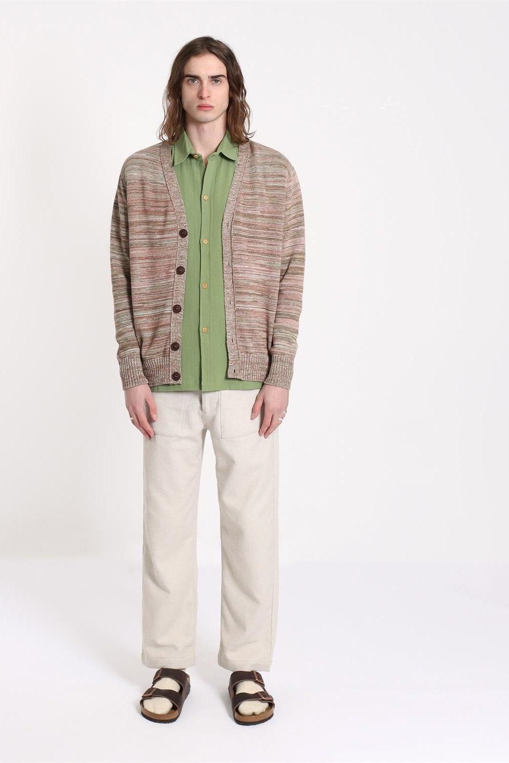 Peraluna-Far Afield Buckley Cardigan Twisted Yarn V Yaka Standart Kesim %100 Organik Pamuk Melanj Erkek Triko Hırka-Kazak & Triko-2-Milagron.com