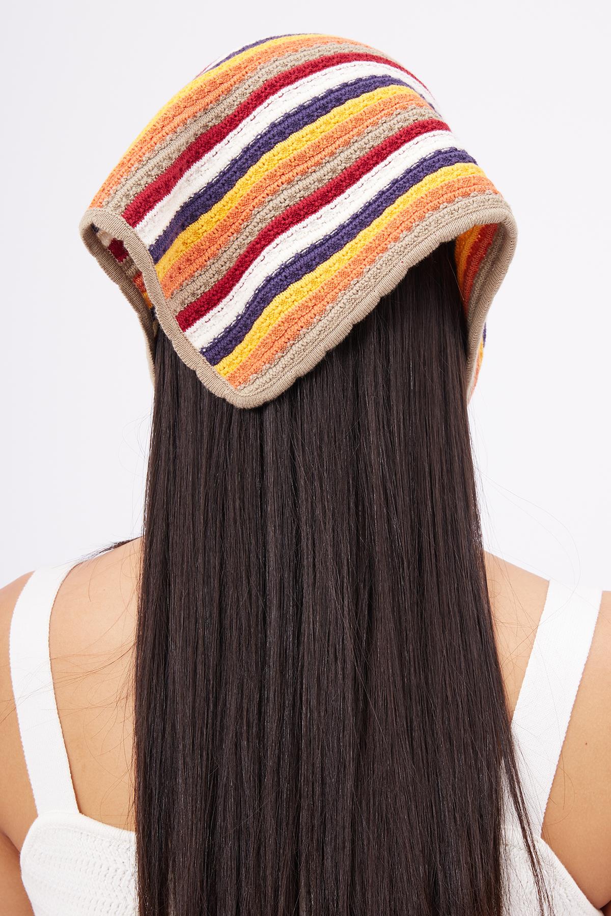 Peraluna-Frida Scarfe Multi Renk Bağcıklı Kadın Triko Eşarp çok Renkli-Eşarp-2-Milagron.com