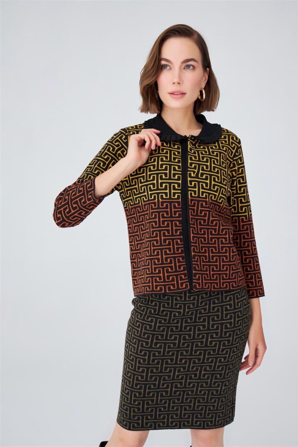 Peraluna-Geometrik Desen Jakarlı Kısa Kadın Triko Etek-Etek-1-Milagron.com