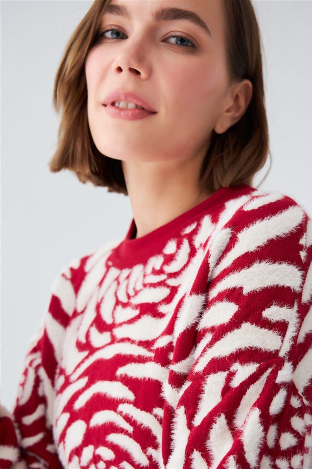 Peraluna-Gül Desenli Jakarlı Bol Kesim Kadın Triko Tunik-Kazak & Triko-4-Milagron.com