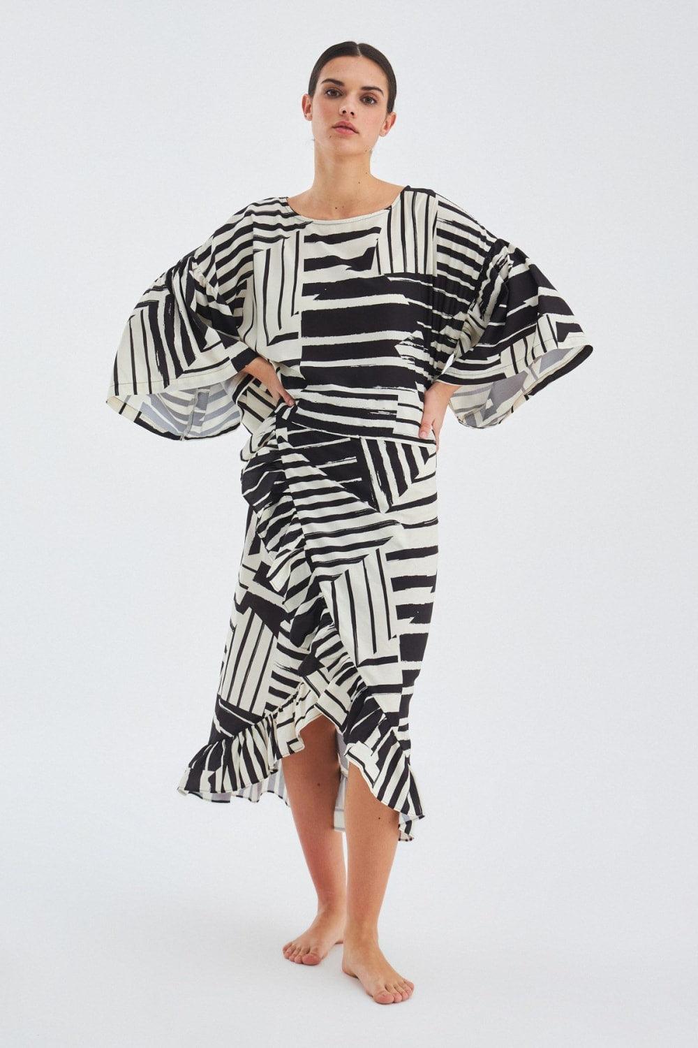 Peraluna-Hanita Geometrik Desenli Bol Kesim Mat Dokulu Yazlık Kadın Bluz-Bluz-4-Milagron.com