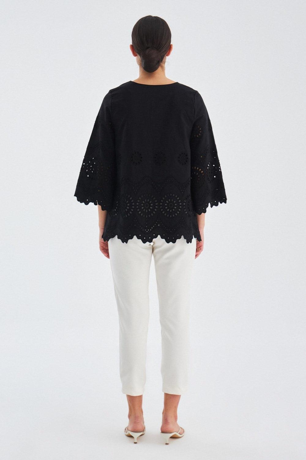 Peraluna-Hi̇romi̇ Blouse %100 Pamuk V Yaka 3/4 Çan Kol Yazlık Kadın Bluz -Bluz-15-Milagron.com