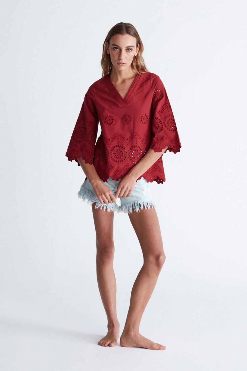 Peraluna-Hi̇romi̇ Blouse %100 Pamuk V Yaka 3/4 Çan Kol Yazlık Kadın Bluz -Bluz-20-Milagron.com