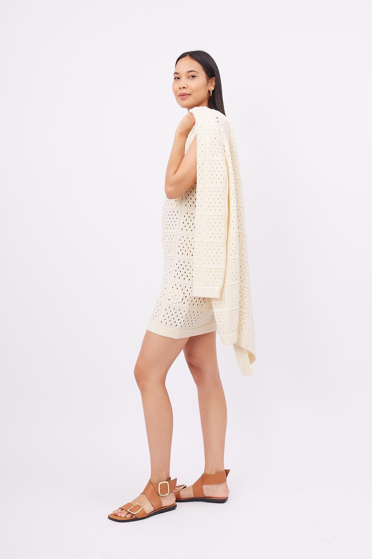 Peraluna-Isabel Cardi̇gan Ajur örgü El Yapımı Broş Detaylı Düz Kesim Kadın Triko Hırka Ekru-Kazak & Triko-6-Milagron.com