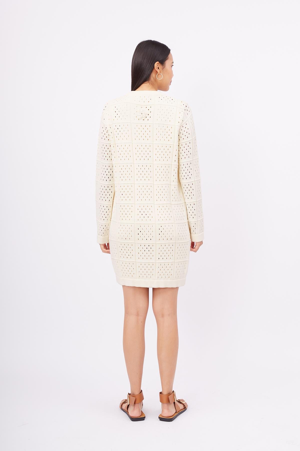 Peraluna-Isabel Cardi̇gan Ajur örgü El Yapımı Broş Detaylı Düz Kesim Kadın Triko Hırka Ekru-Kazak & Triko-7-Milagron.com