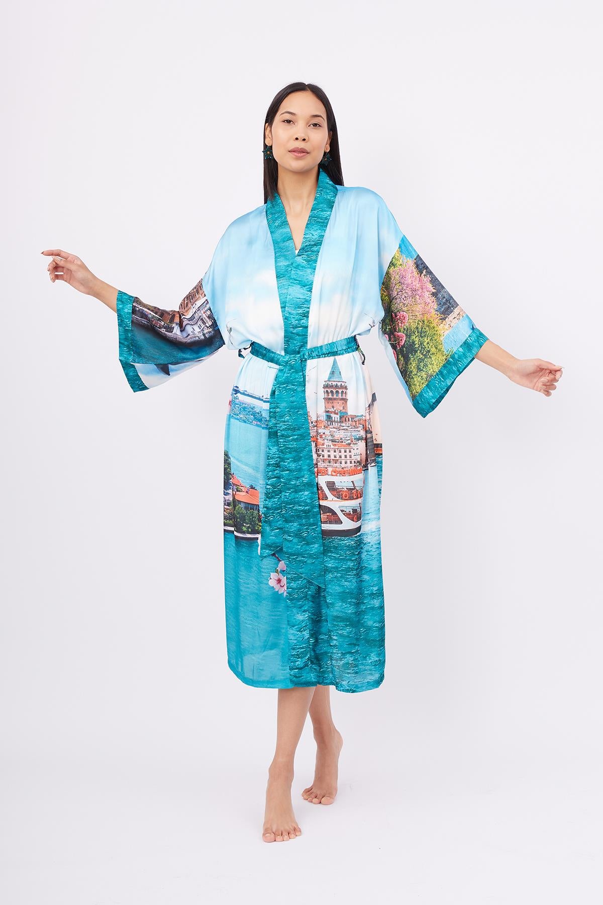 Peraluna-Istanbul Kimono İstanbul Manzara Baskılı 125 Cm Uzun Saten Kadın Kimono-Kimono-8-Milagron.com