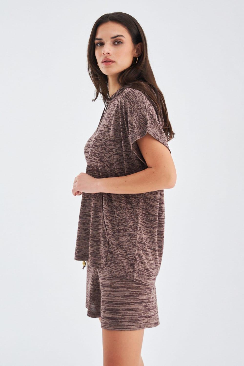 Peraluna-Kaira Blouse & Shorts Kapüşonlu Yazlık Kadın Triko Şort Takım-Şort-16-Milagron.com