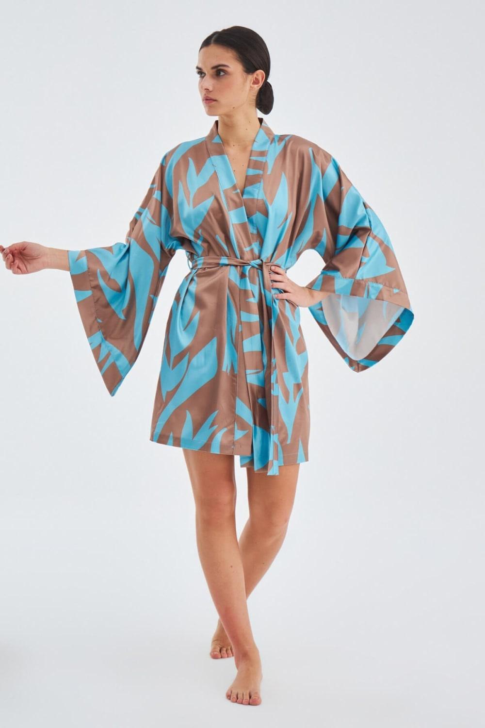 Peraluna-Kali̇nda Kimono Desenli 90 Cm Saten Yazlık Kadın Kimono-Kimono-4-Milagron.com