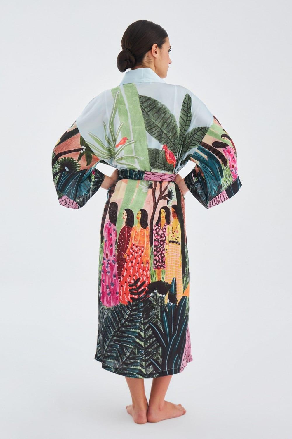 Peraluna-Kauri̇ Tropik Desenli Bilek Hizası Saten Kadın Kimono-Kimono-8-Milagron.com