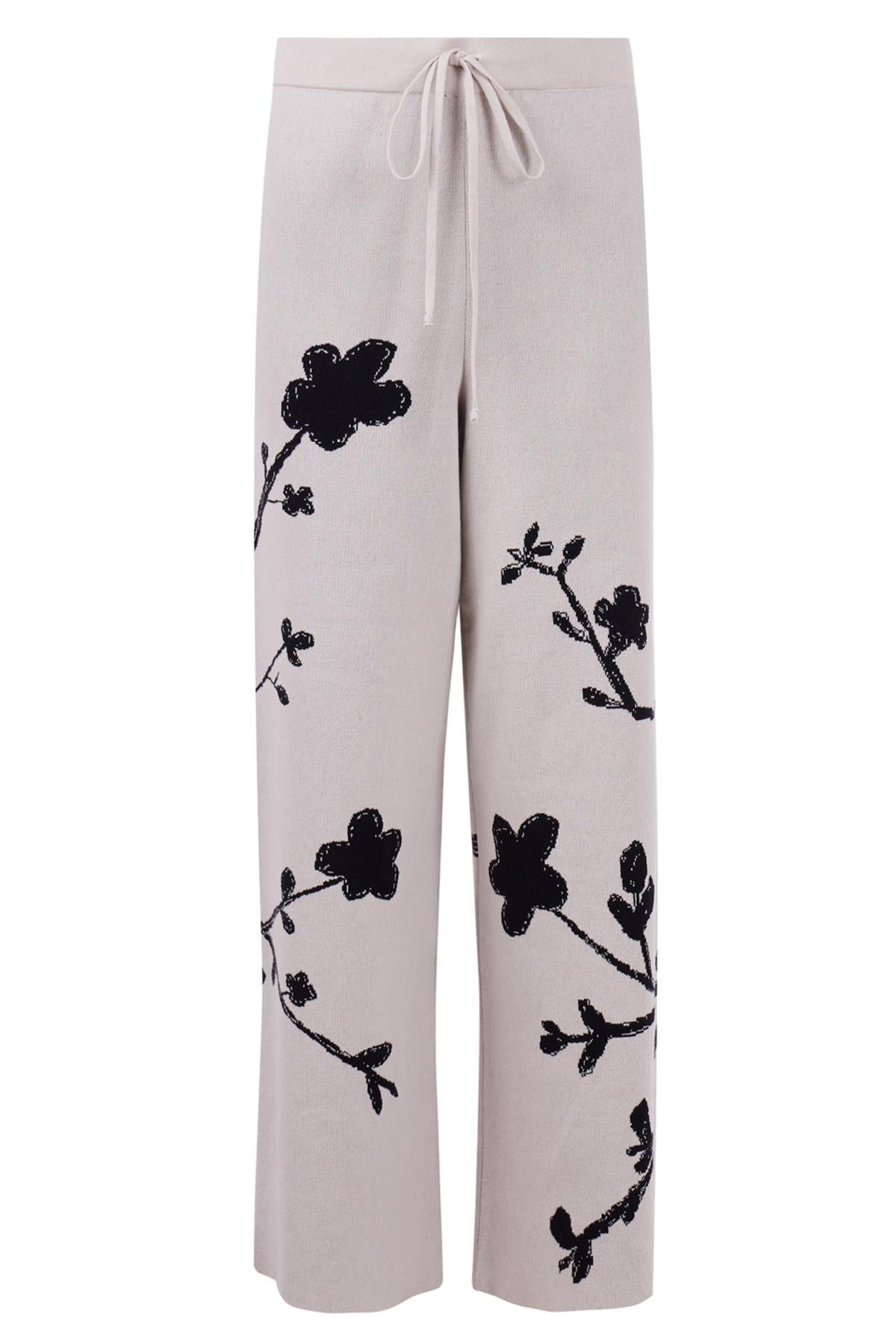 Peraluna-Lady Sakura Trouser Sakura Desen Yüksek Bel Rahat Kesim Beli Lastikli Kadın Triko Pantolon Bej-Pantolon-9-Milagron.com