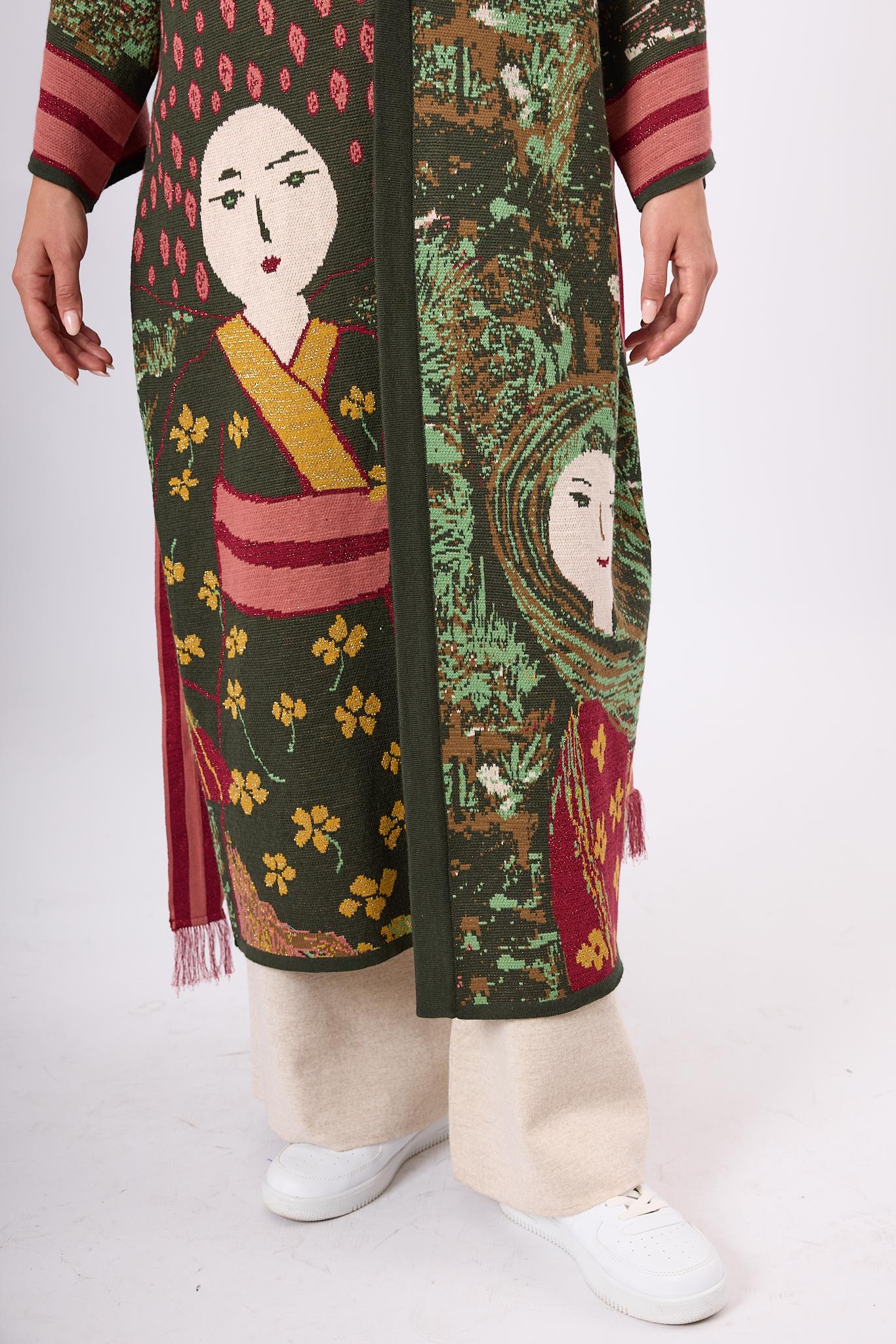 Peraluna-Magic Moments Jakarlı Kadın Uzun Triko Kimono Koyu Yeşil Multi-Kimono-4-Milagron.com