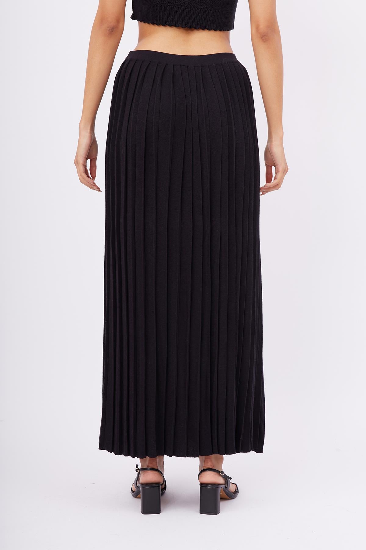Peraluna-Maxi Skirt Maxi Boy Pileli Kadın Triko Etek Siyah-Etek-8-Milagron.com