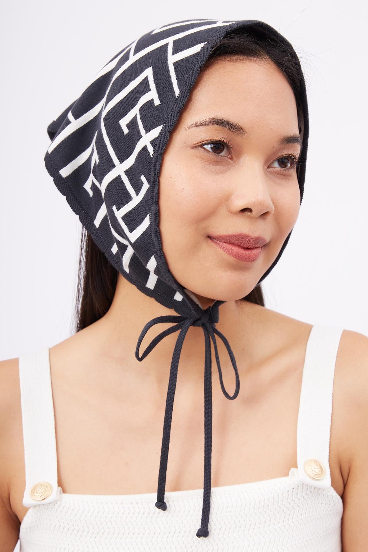 Peraluna Maze Head Scarf Jakarlı Organik Pamuk Kadın Triko Bandana - Antrasit/Ekru