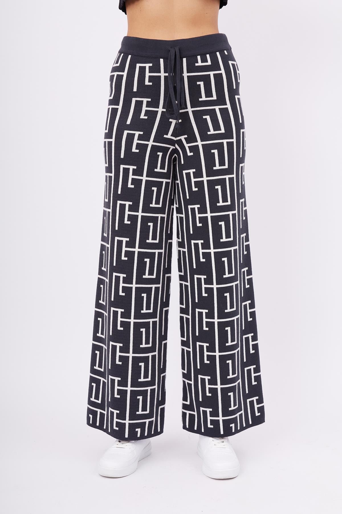 Peraluna-Maze Trouser Labirent Desen Yüksek Bel Rahat Kesim Beli Lastikli Kadın Triko Pantolon Antrasit/Ekru-Pantolon-2-Milagron.com