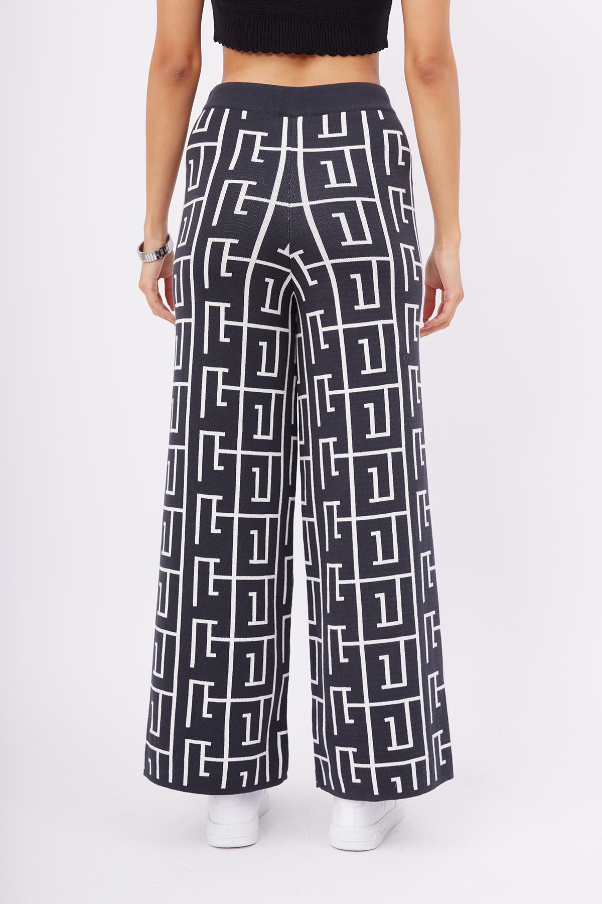 Peraluna-Maze Trouser Labirent Desen Yüksek Bel Rahat Kesim Beli Lastikli Kadın Triko Pantolon Antrasit/Ekru-Pantolon-6-Milagron.com