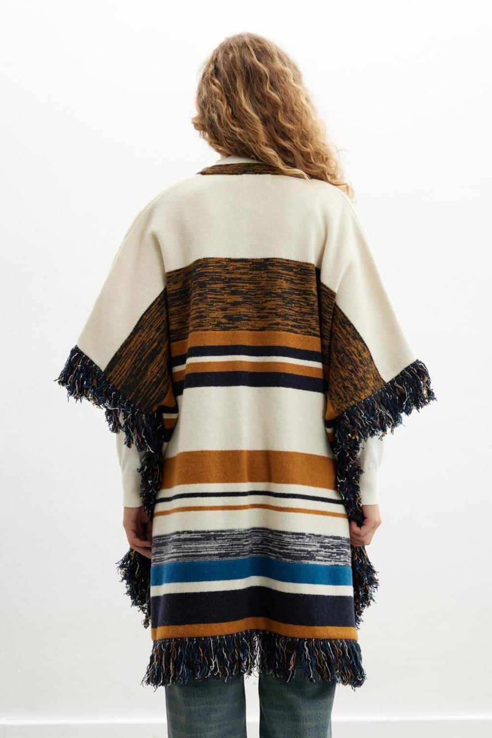 Peraluna-Melody Poncho çizgili Yün Karışım Diz Boy Püsküllü Kadın Triko Panço-Panço-4-Milagron.com