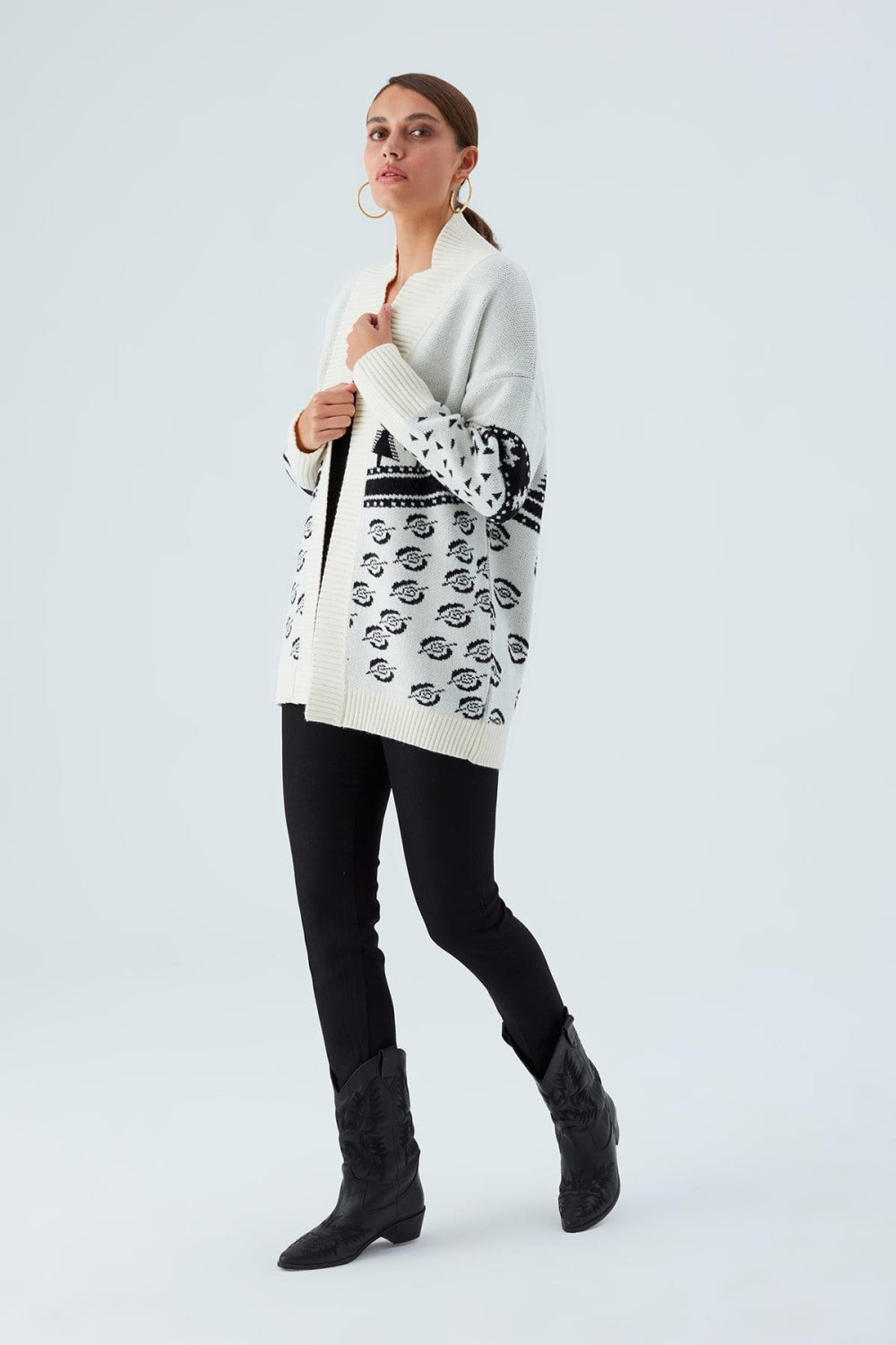 Peraluna-Moi Cardi̇gan çam Ağacı Desenli Rahat Kesim Uzun Kadın Triko Hırka Ekru/Siyah-Kazak & Triko-2-Milagron.com