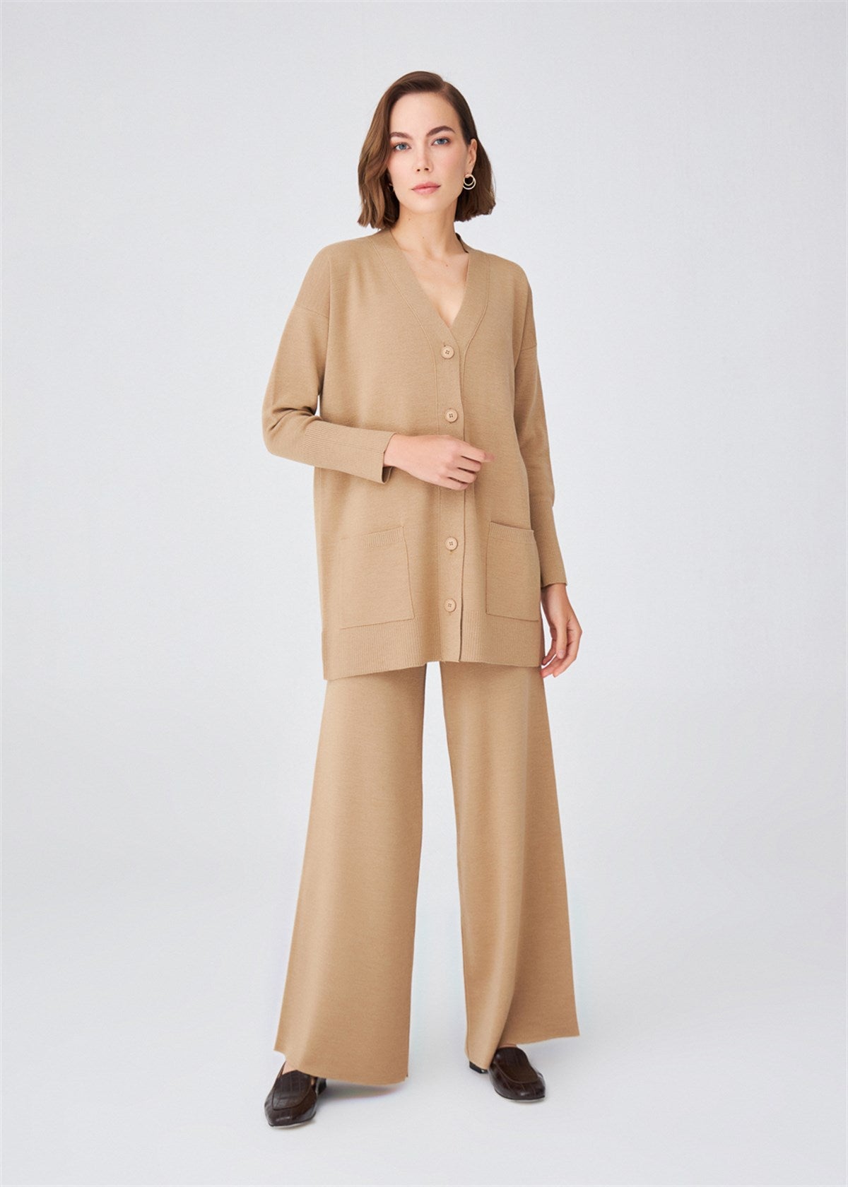 Peraluna Nicola Long Cardigan Cepli Klasik Kesim V Yaka Uzun Kadın Triko Hırka - Camel Melanj