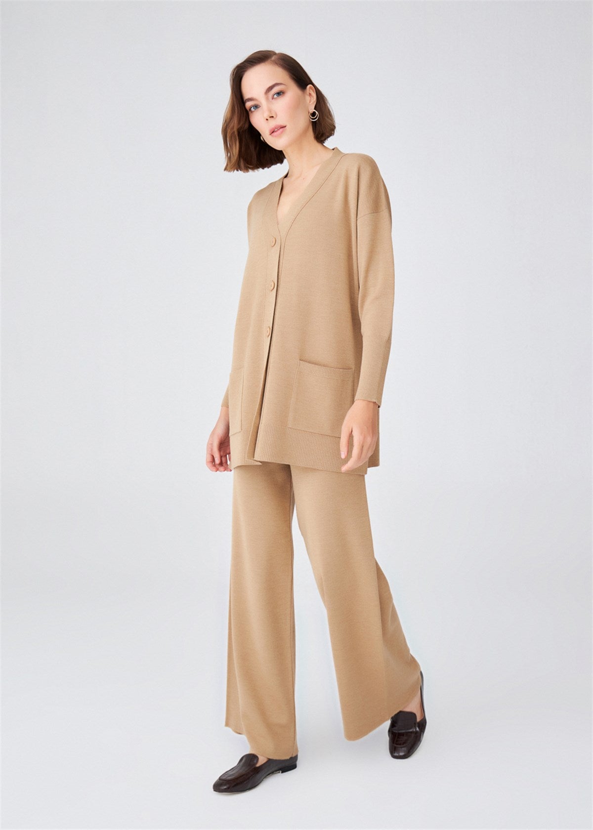 Peraluna Nicola Long Cardigan Cepli Klasik Kesim V Yaka Uzun Kadın Triko Hırka - Camel Melanj