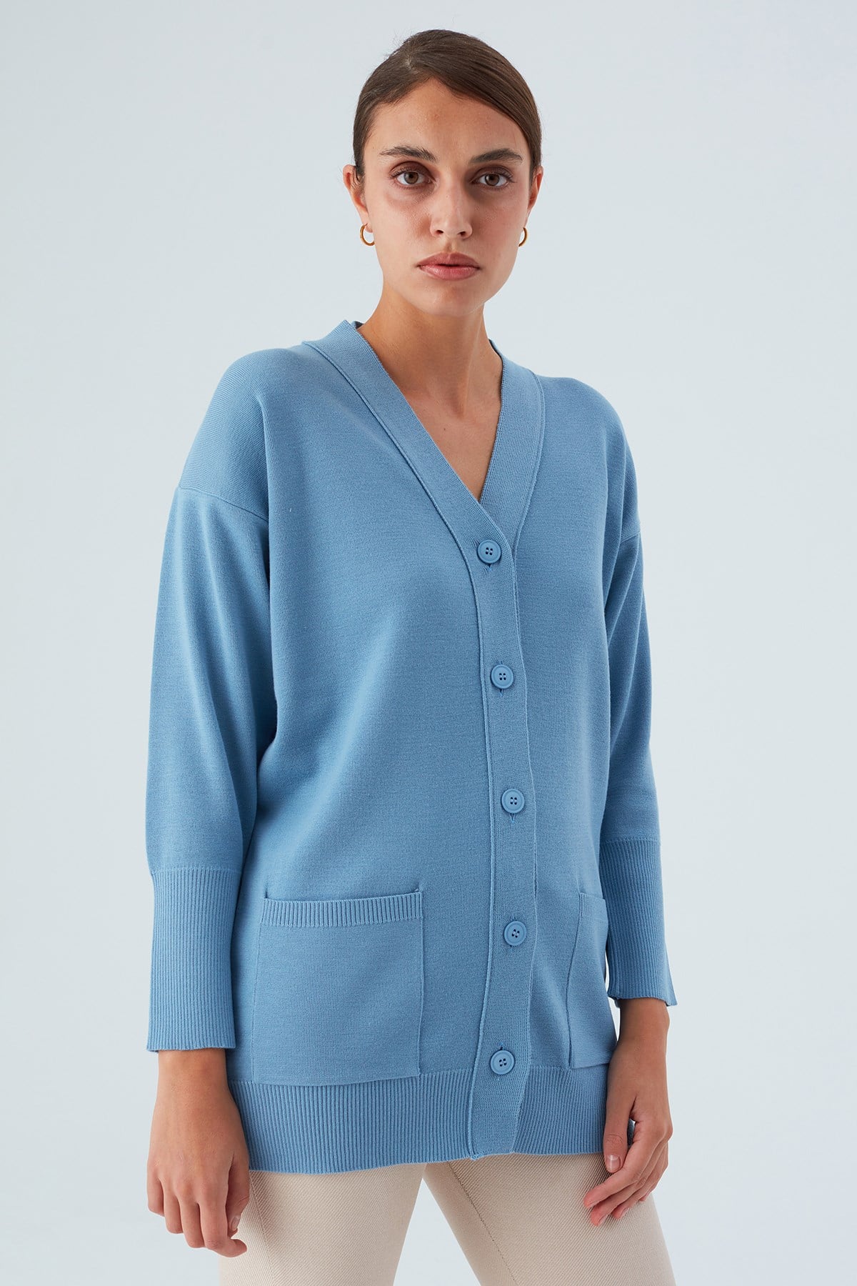 Peraluna Nicola Long Cardigan Cepli Klasik Kesim V Yaka Uzun Kadın Triko Hırka - Mavi