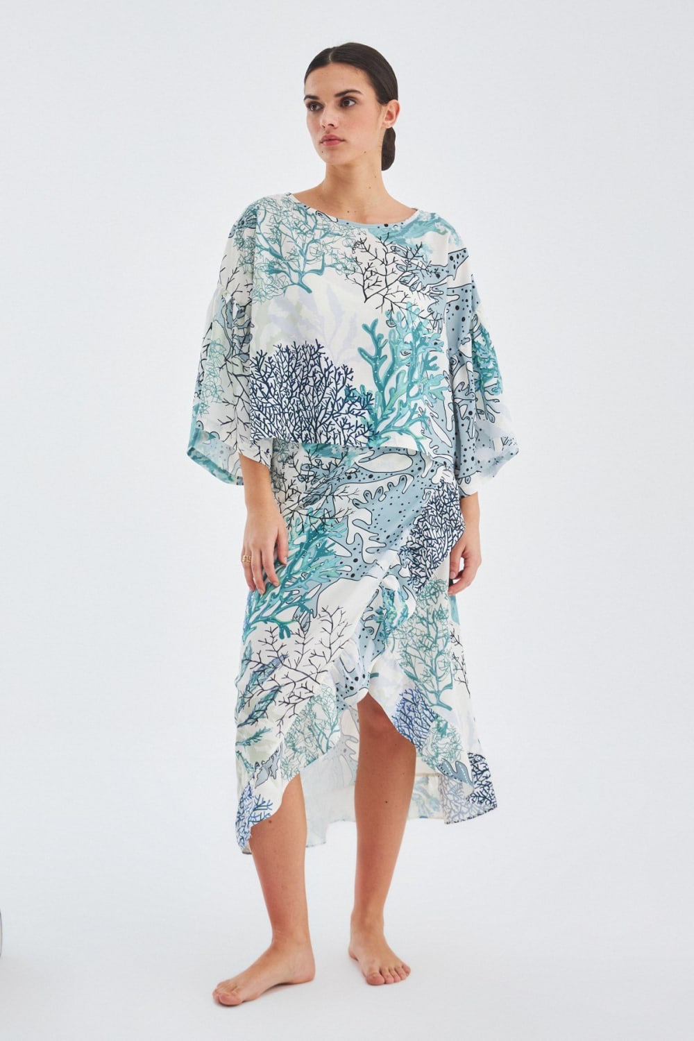 Peraluna-Nila Desenli Bol Kesim Yazlık Mat Dokulu Kadın Bluz Yeşil/Ekru-T-Shirts-2-Milagron.com