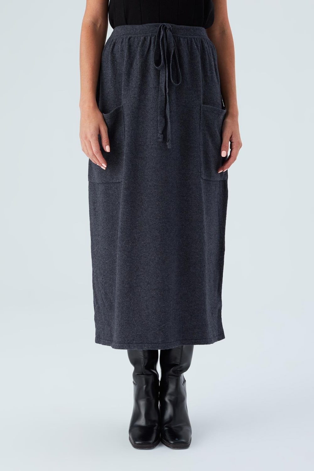 Peraluna-Nora Ski̇rt Rahat Kesim Beli Lastikli Bilek Hizası Cepli Kadın Triko Etek -Etek-10-Milagron.com