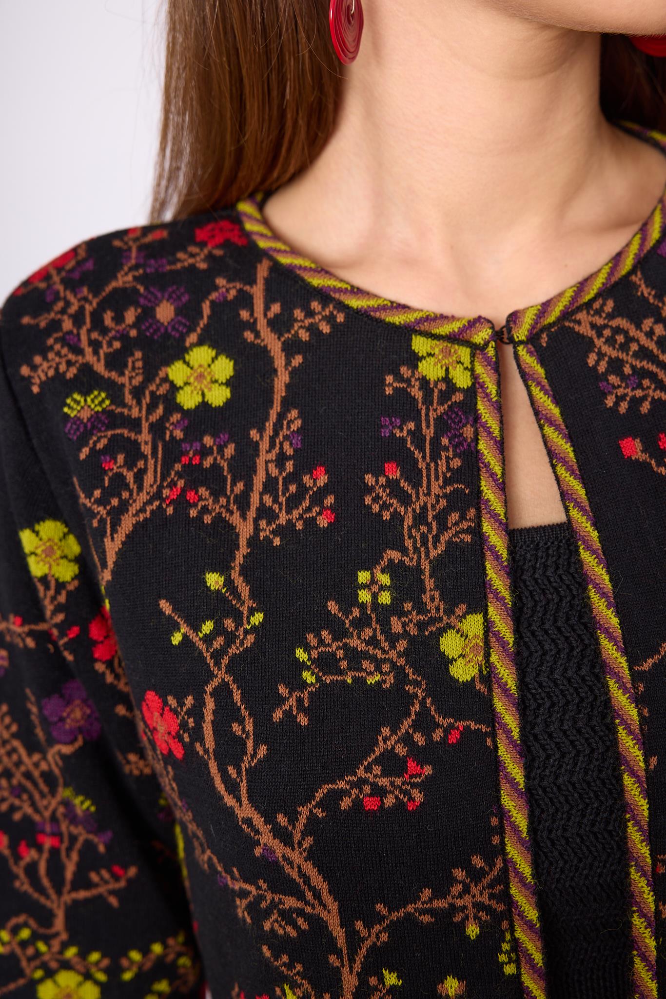 Peraluna-Nostalgia Çiçek Desenli Kadın Krop Hırka Siyah/Multi-Kazak & Triko-3-Milagron.com