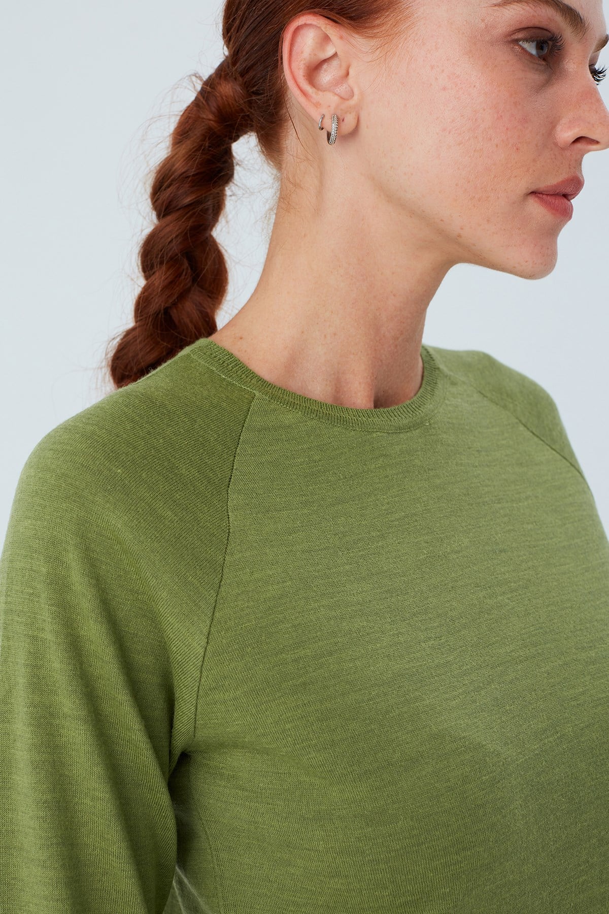Peraluna Vanessa Pullover Merino Yünlü Yanları Yırtmaçlı Ince Kadın Triko Kazak - Yeşil