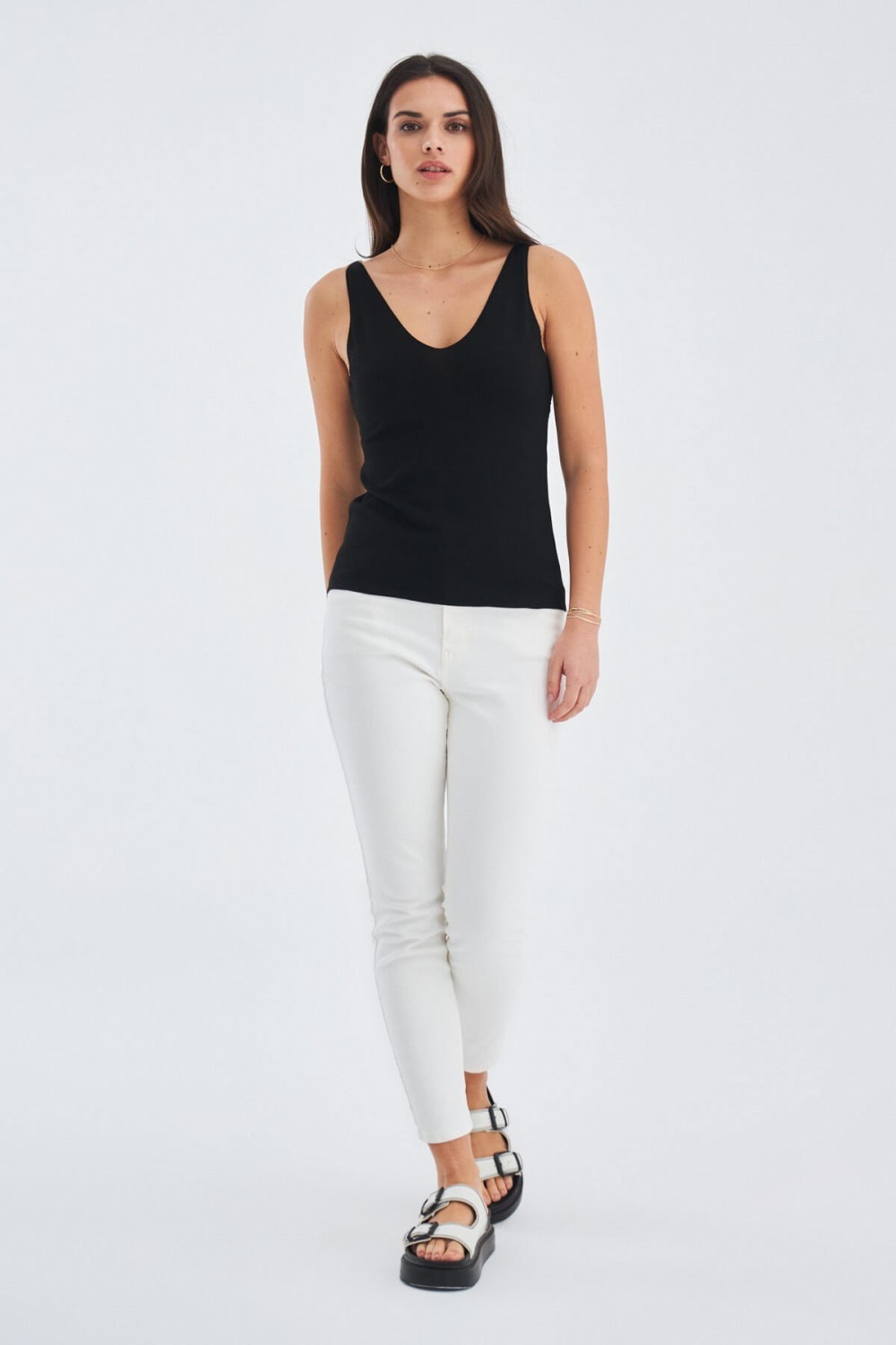 Peraluna-Ruby Top V Yaka İnce Askılı Yazlık Kadın Triko Atlet-Atlet-21-Milagron.com