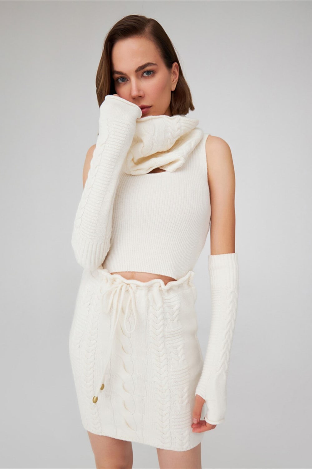 Peraluna-Saç Örgü Desenli Kaşmir Karışımlı Uzun Kadın Triko Eldiven-Eldiven-10-Milagron.com