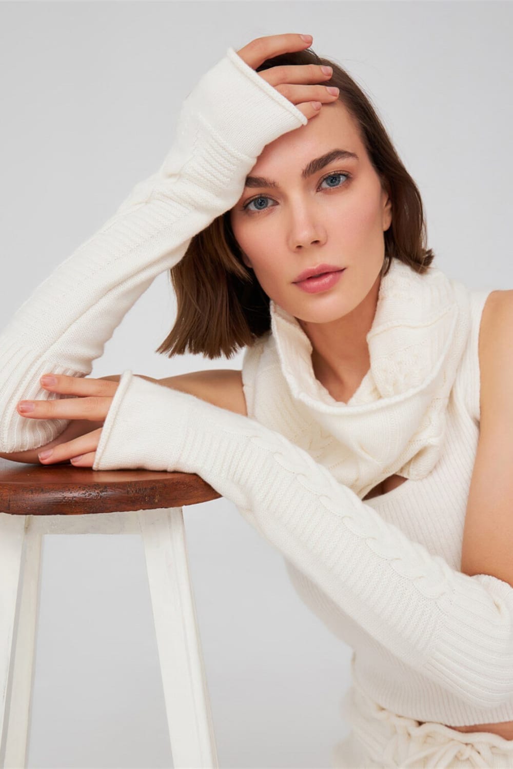 Peraluna-Saç Örgü Desenli Kaşmir Karışımlı Uzun Kadın Triko Eldiven-Eldiven-14-Milagron.com