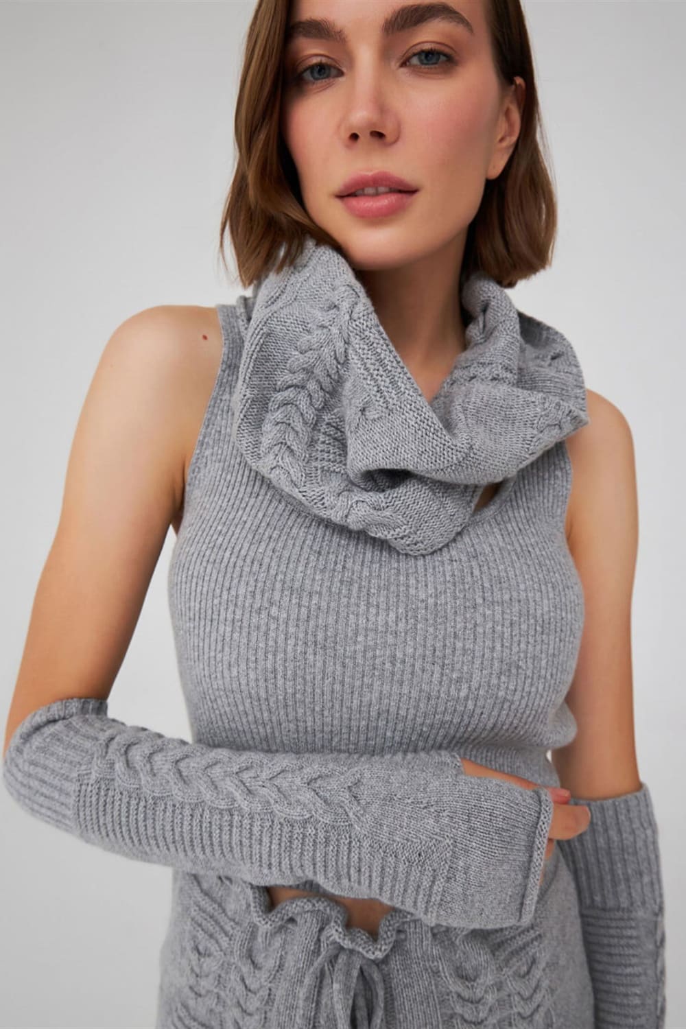 Peraluna-Saç Örgü Desenli Kaşmir Karışımlı Uzun Kadın Triko Eldiven-Eldiven-16-Milagron.com