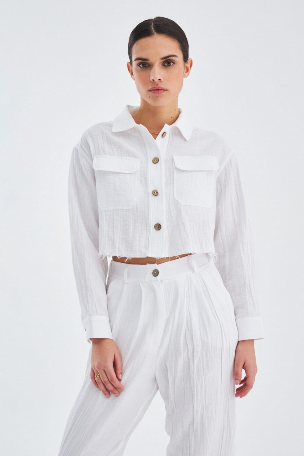 Peraluna-Sandal Gömlek Bol Kesim Cepli Yazlık Crop Kadın Gömlek-Gömlek-1-Milagron.com