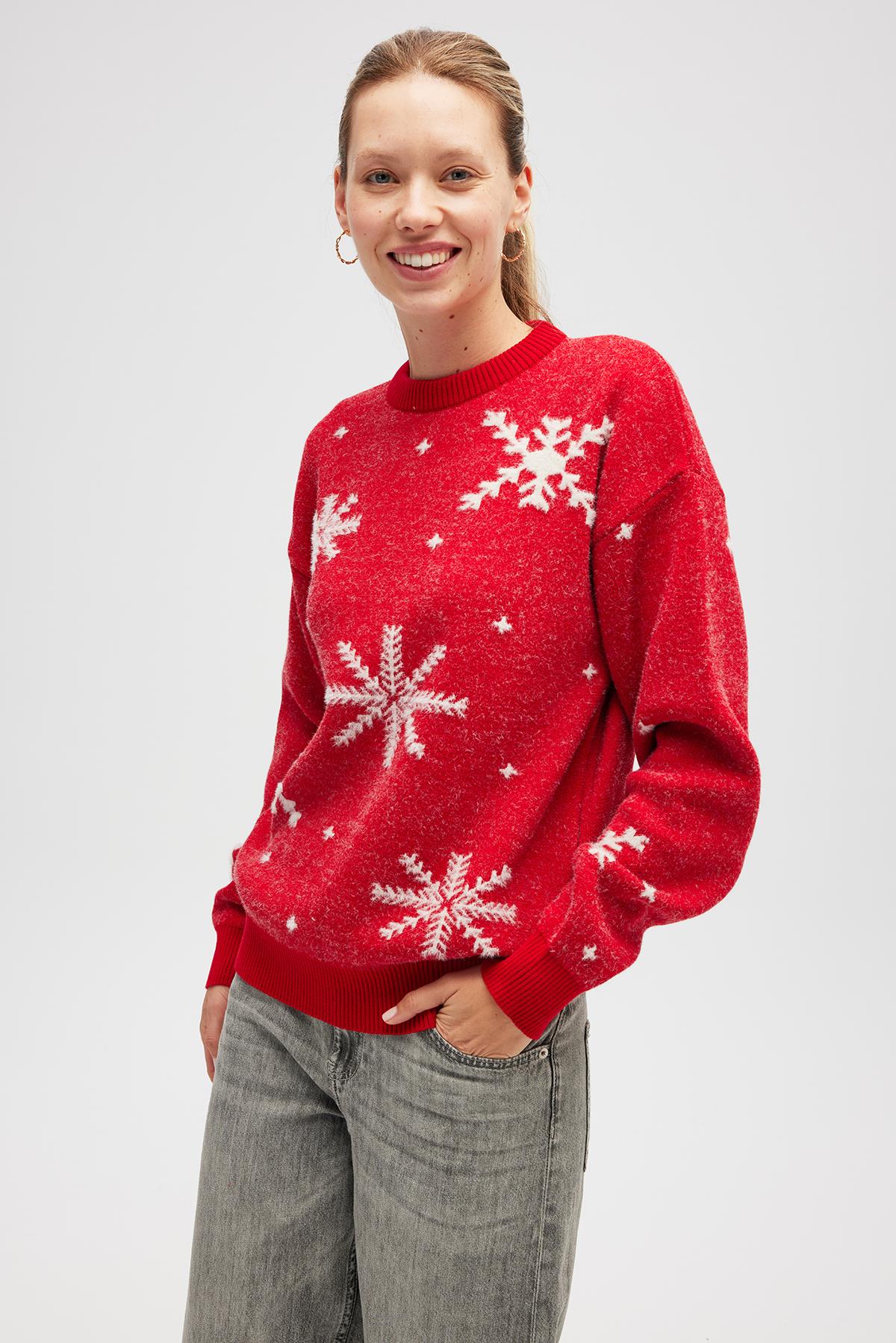 Peraluna-Snowflake Kartanesi Desenli Unisex Yılbaşı Kazağı Kırmızı-Kazak-3-Milagron.com