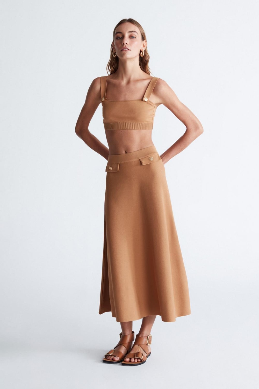 Peraluna-Styleboom X Elizabeth Bralet Düğme Detaylı Askılı Kadın Triko Bralet -Crop Top-8-Milagron.com